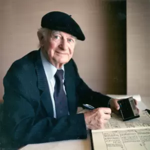 Linus Pauling, 1985