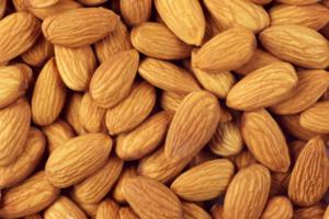 almonds - badem - bajam