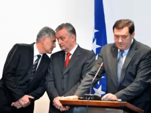 Čoviċ, Lagumdžija i Dodik