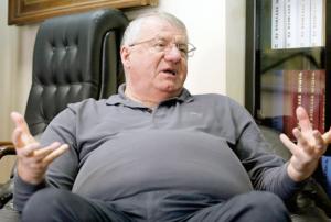 Šešelj objasnio kako je robijao u KPD Zenica